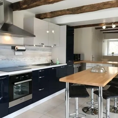 House Barthelou Saint-Julien-du-Puy