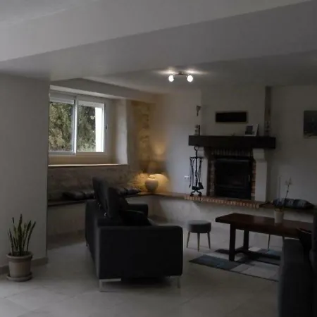 House Barthelou Holiday home Saint-Julien-du-Puy